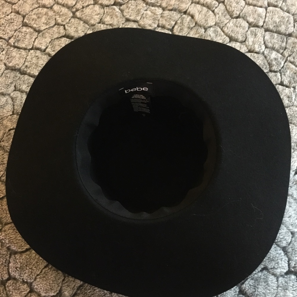 Wool hat - Picture 2 of 3